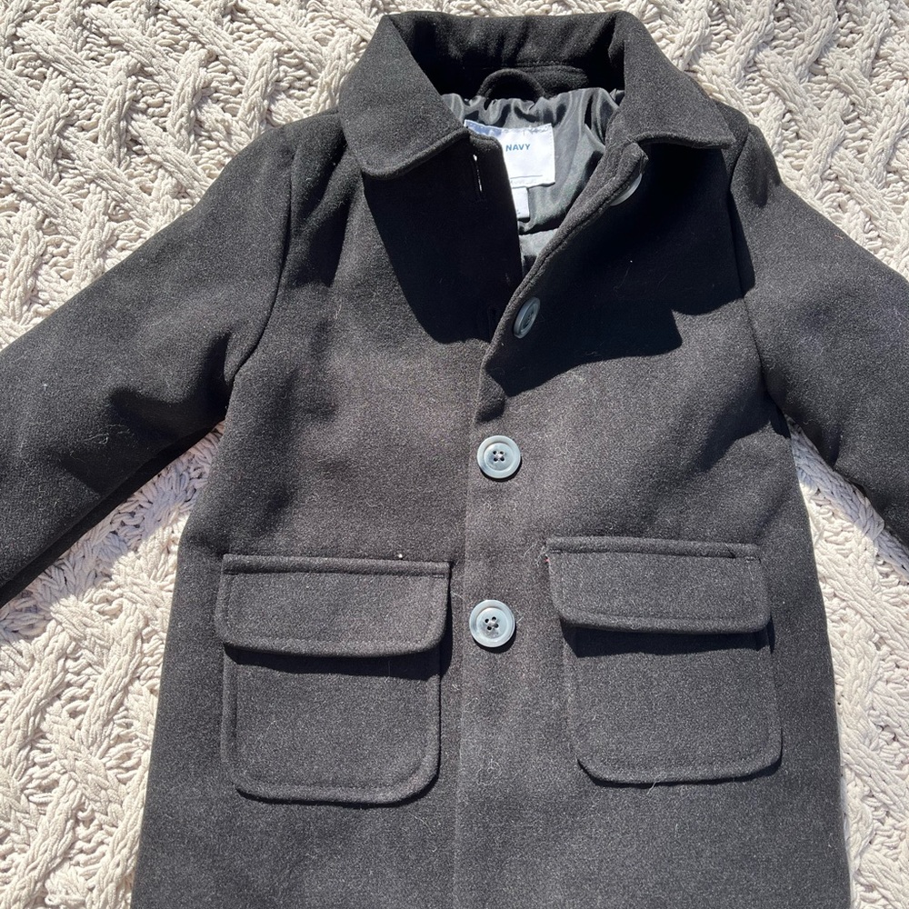 Black button down pea coat with pockets